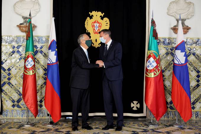 Enotno stališče Portugalske in Slovenije: Podpora diplomatskim prizadevanjem za mirno rešitev ukrajinske krize in ustrezna pozornost EU urejanju odnosov na Zahodnem Balkanu